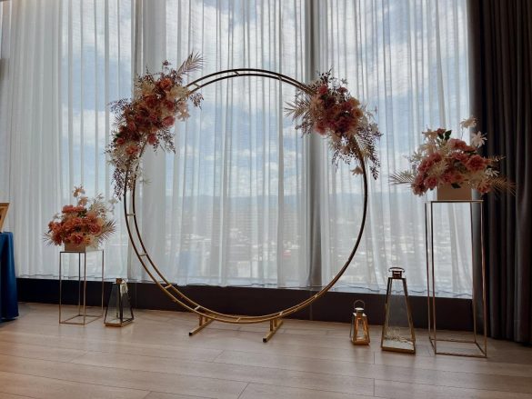 花辰月夕-單租圓拱門