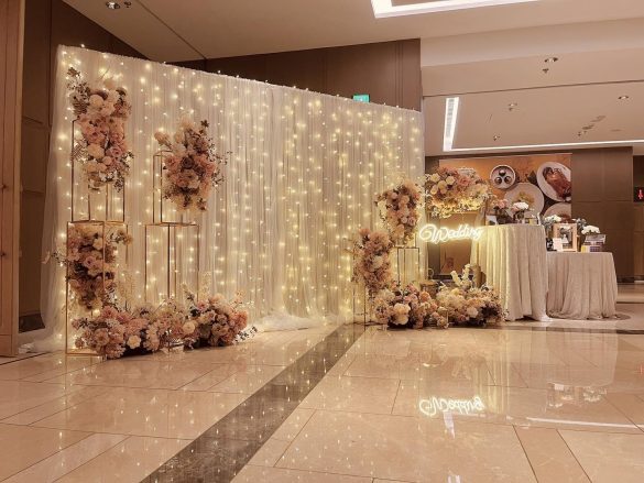 台北萬豪酒店四季廳婚禮佈置-煦色韶光瀑布燈串版-小夫妻婚禮佈置